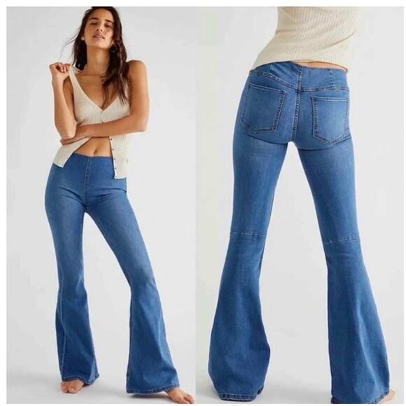 Free People We The Free Penny Pull On Flare blue Jeans stretch boho size 27